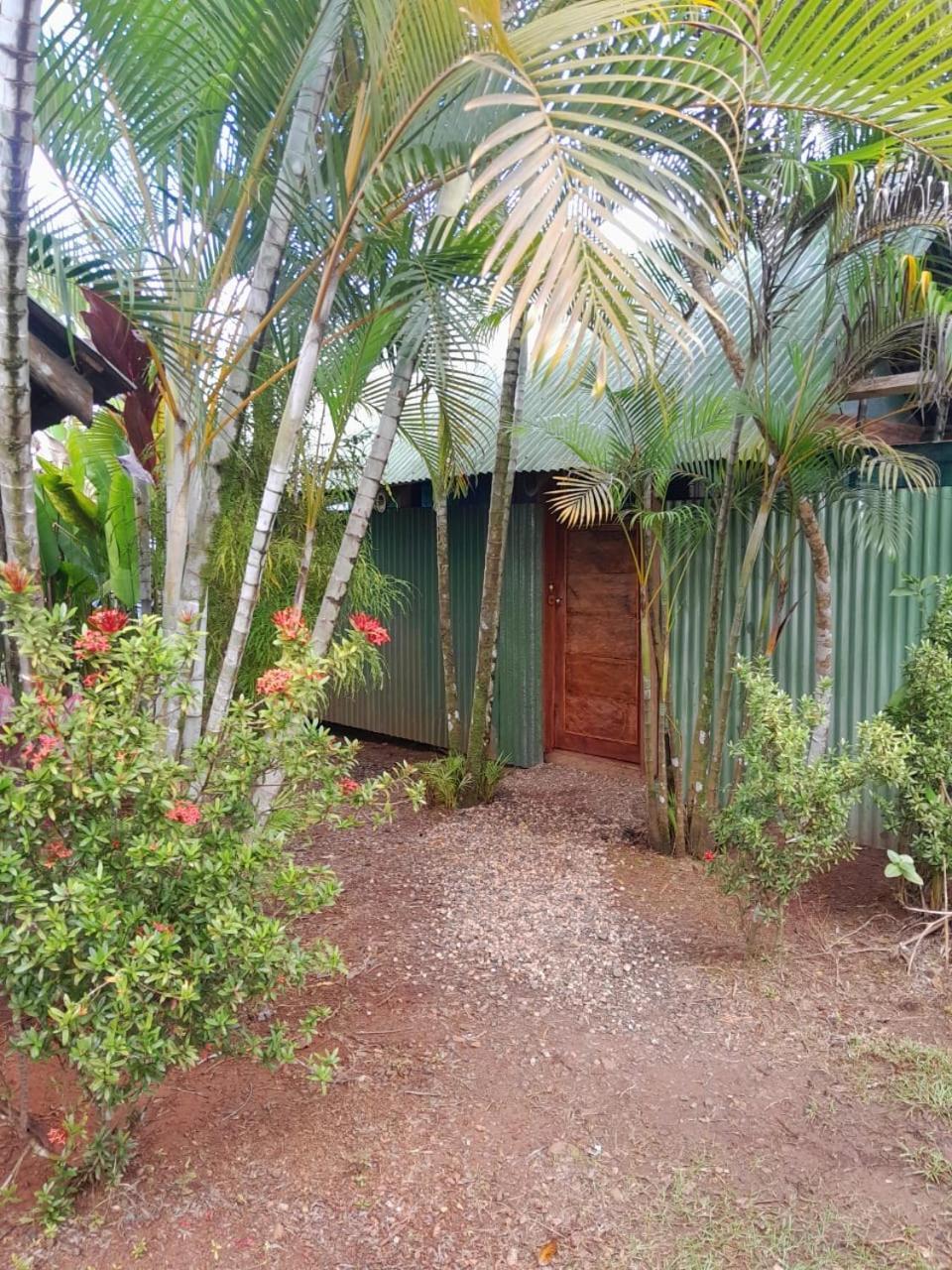 Finca La Puesta Del Sol - Miramar De Sierpe Extérieur photo