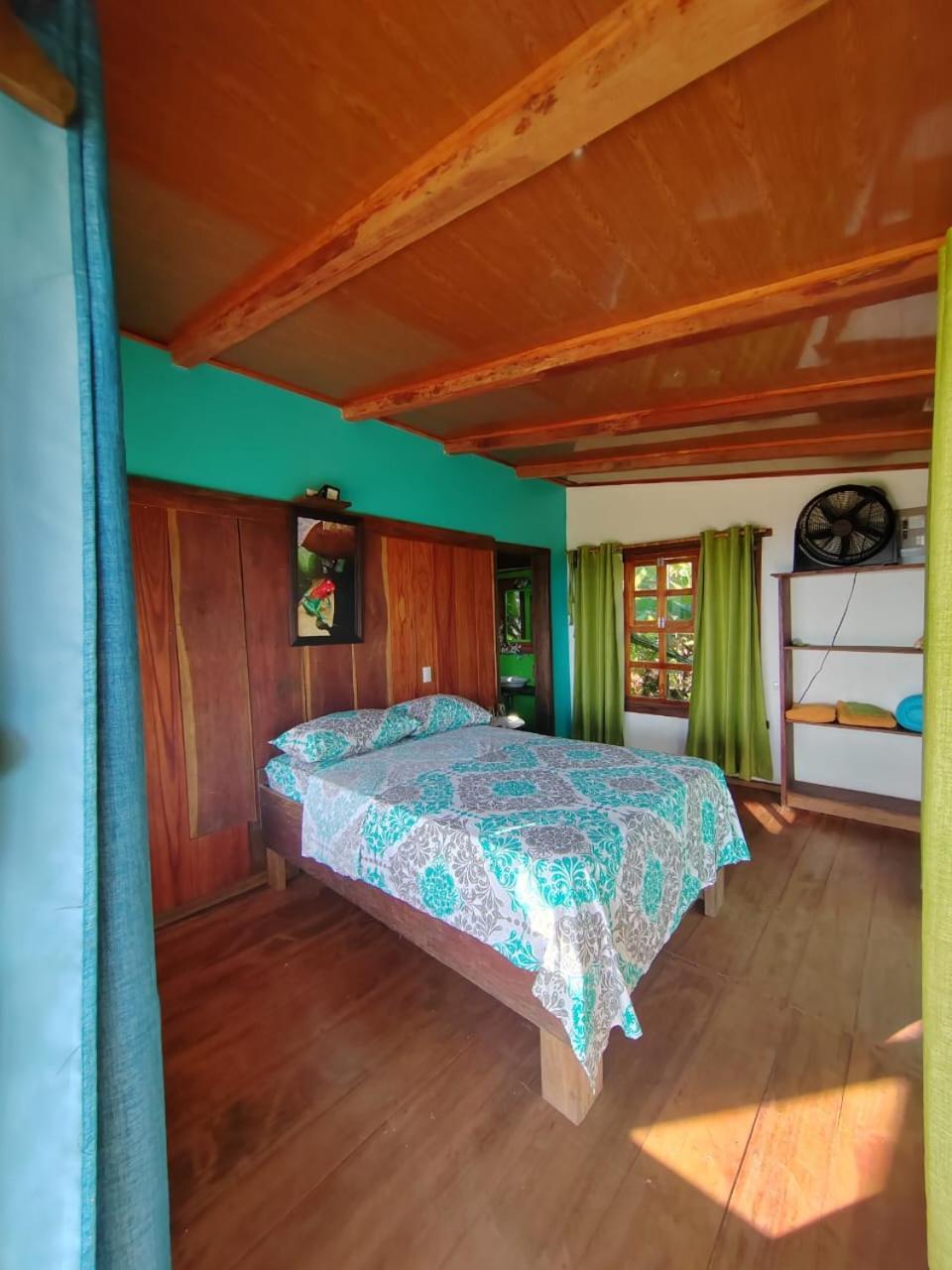 Finca La Puesta Del Sol - Miramar De Sierpe Extérieur photo